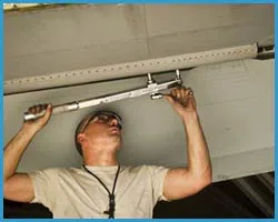 United Garage Door Potomac, MD 301-723-7399 - sidebar-door-install-15-05m